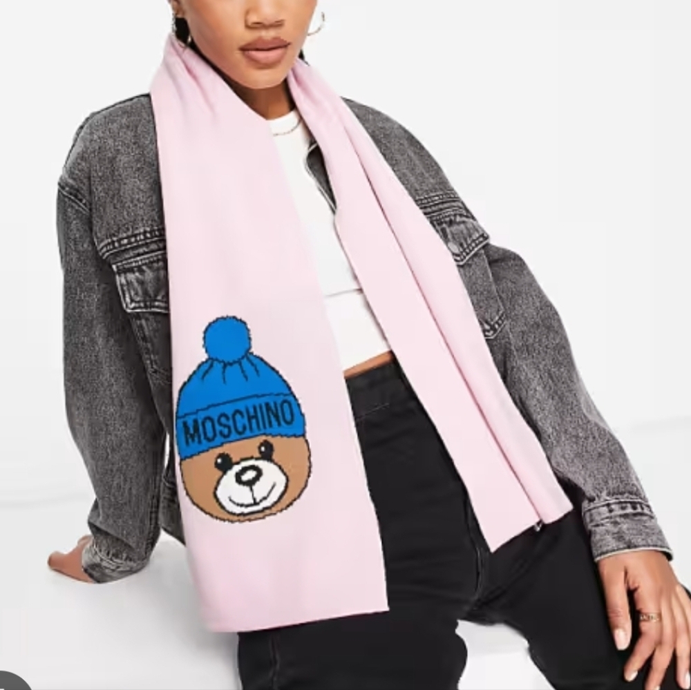 Moschino Teddy Wool Scarf